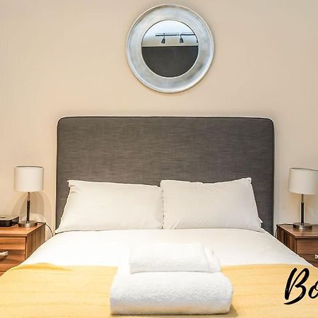Spacious 2Br-1Ba - Grassmarket - Free Parking By Bonjour Residences Edinburgh Exterior photo