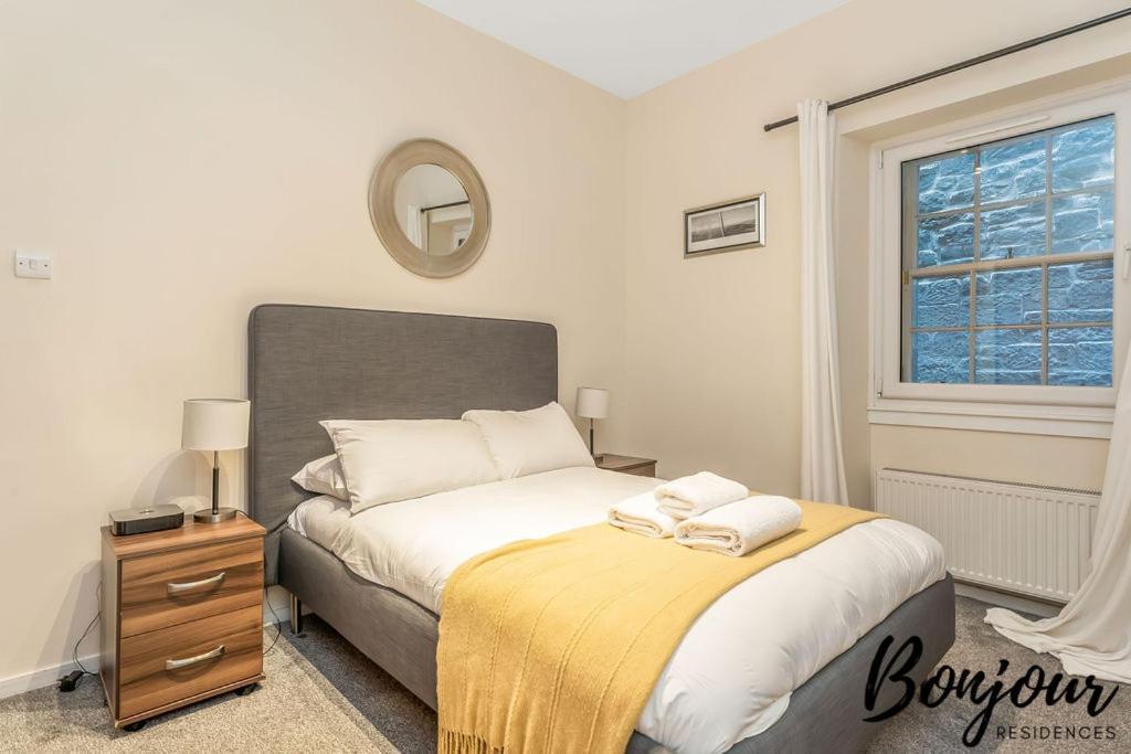 Spacious 2Br-1Ba - Grassmarket - Free Parking By Bonjour Residences Edinburgh Exterior photo