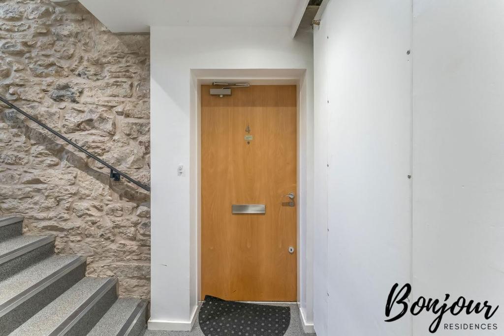 Spacious 2Br-1Ba - Grassmarket - Free Parking By Bonjour Residences Edinburgh Exterior photo