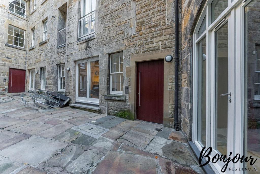 Spacious 2Br-1Ba - Grassmarket - Free Parking By Bonjour Residences Edinburgh Exterior photo