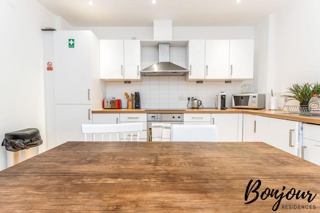 Spacious 2Br-1Ba - Grassmarket - Free Parking By Bonjour Residences Edinburgh Exterior photo