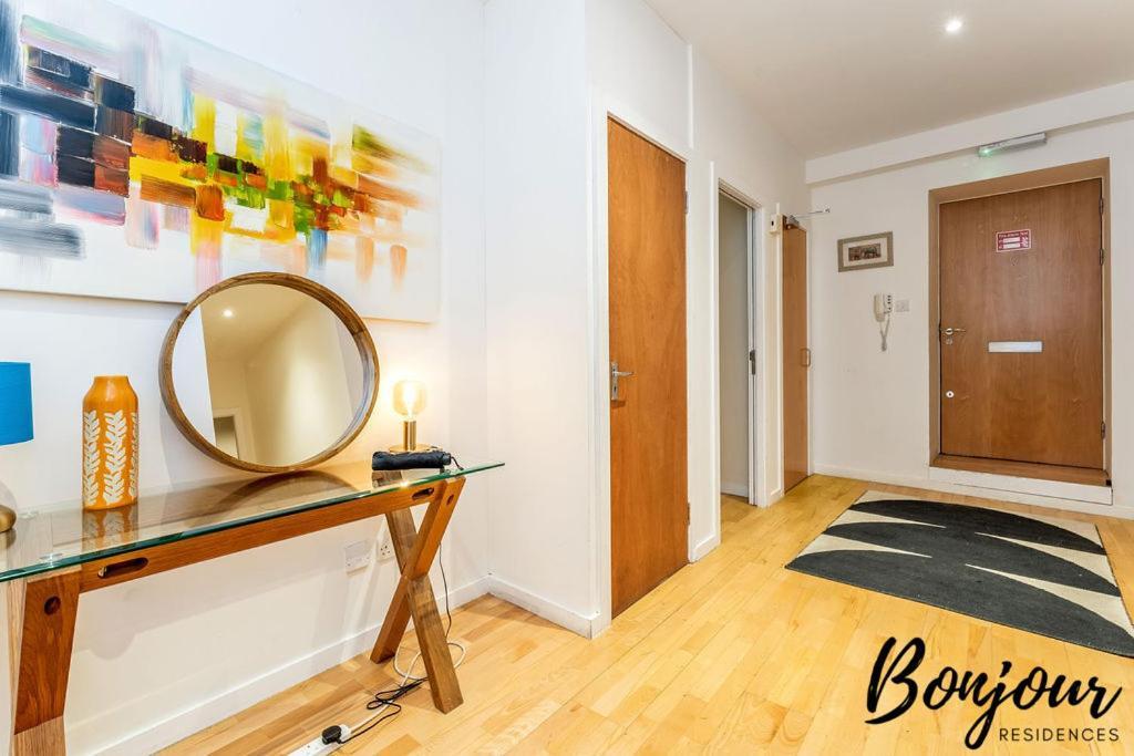 Spacious 2Br-1Ba - Grassmarket - Free Parking By Bonjour Residences Edinburgh Exterior photo