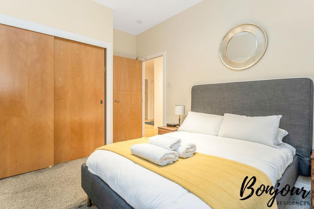 Spacious 2Br-1Ba - Grassmarket - Free Parking By Bonjour Residences Edinburgh Exterior photo